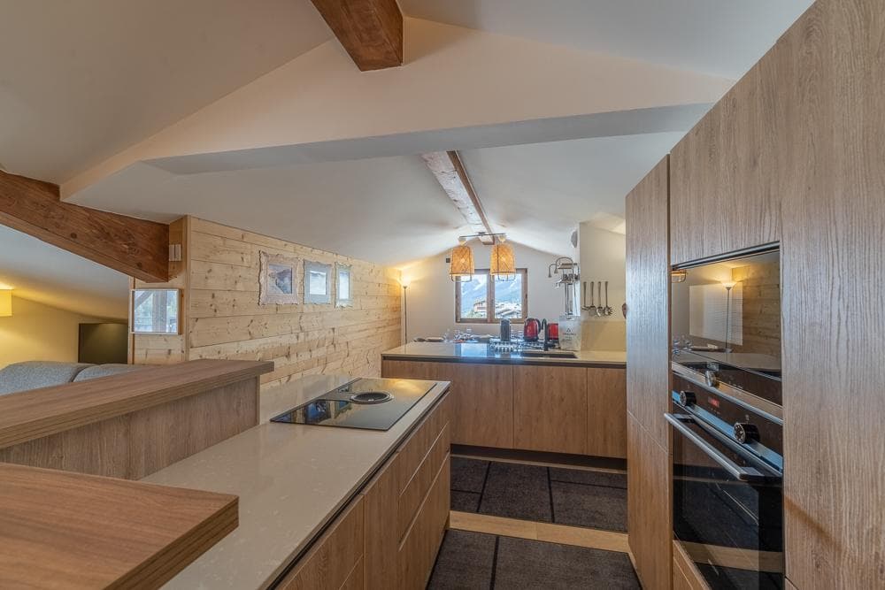 Chalet de l'Ourse 8 interior view 4
