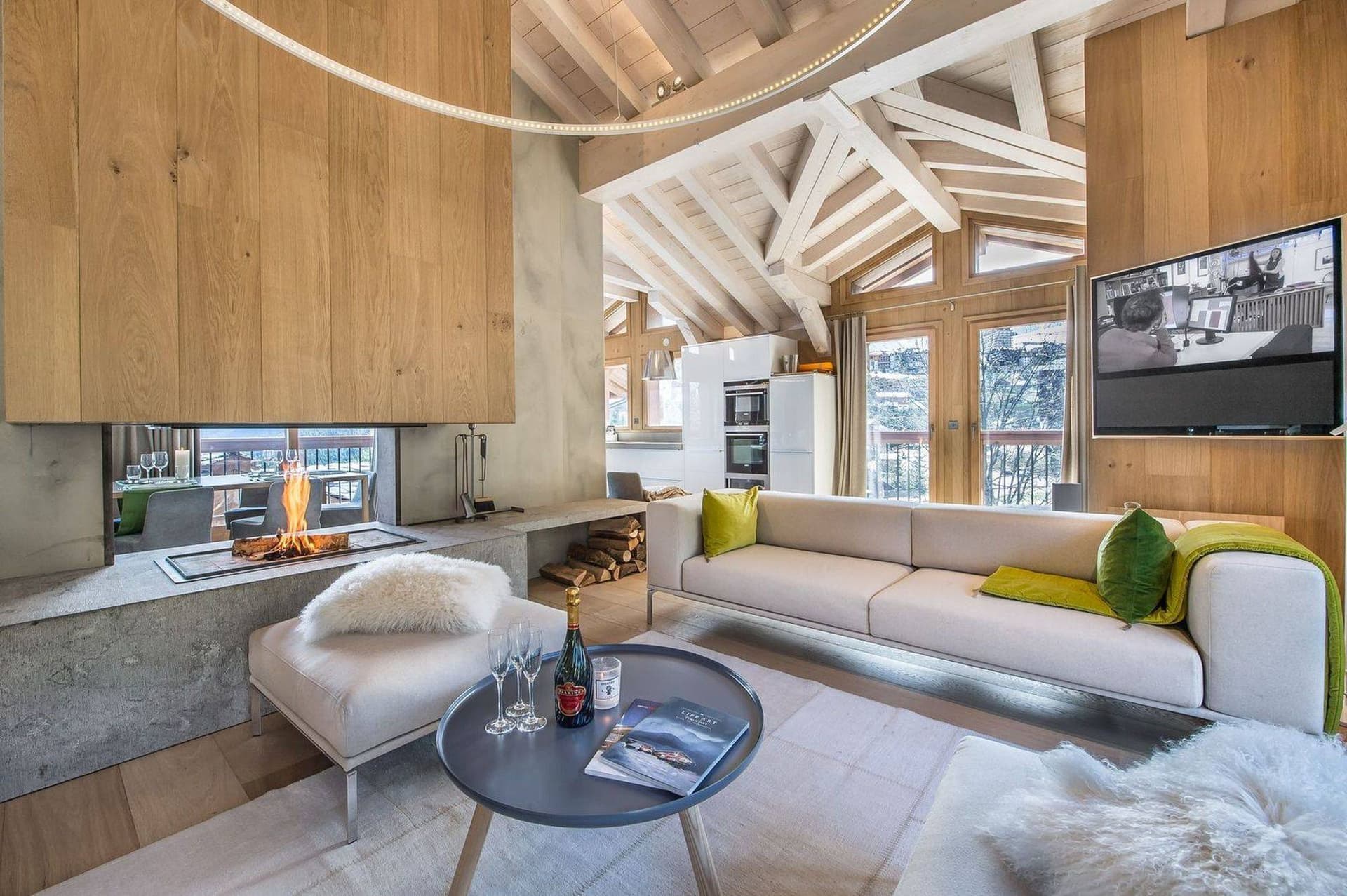 Kibo - Luxury 5 bedroom chalet in Centre