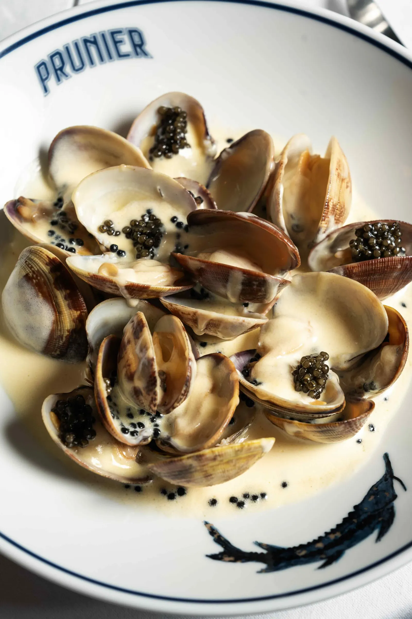 Hôtel Saint Roch · Prunier seafood dish