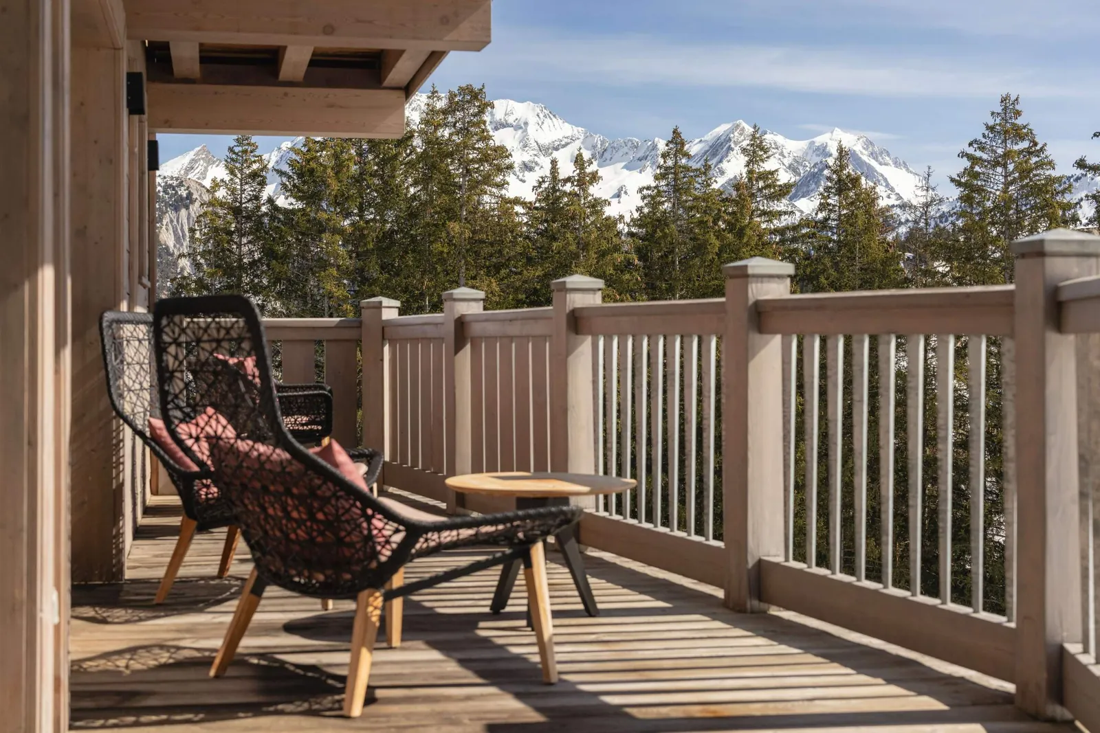 Altitude Suite, photo 1