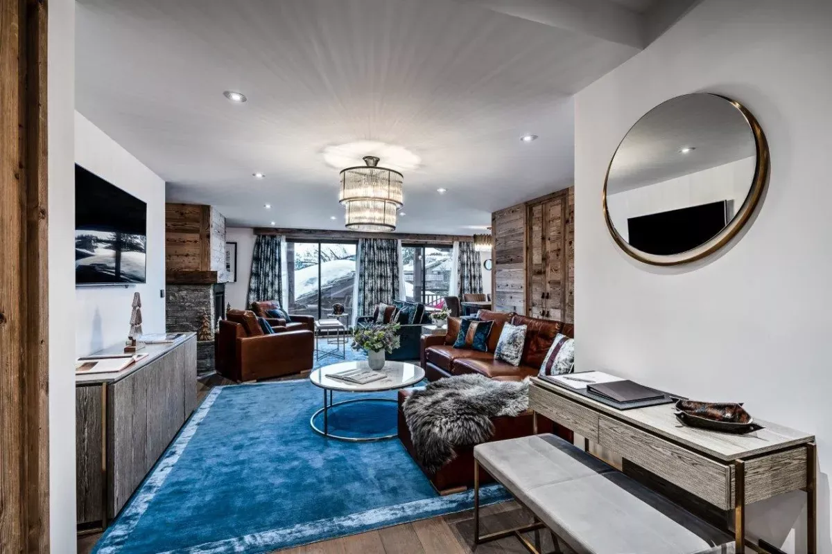 Three-bedroom apartment, photo 8