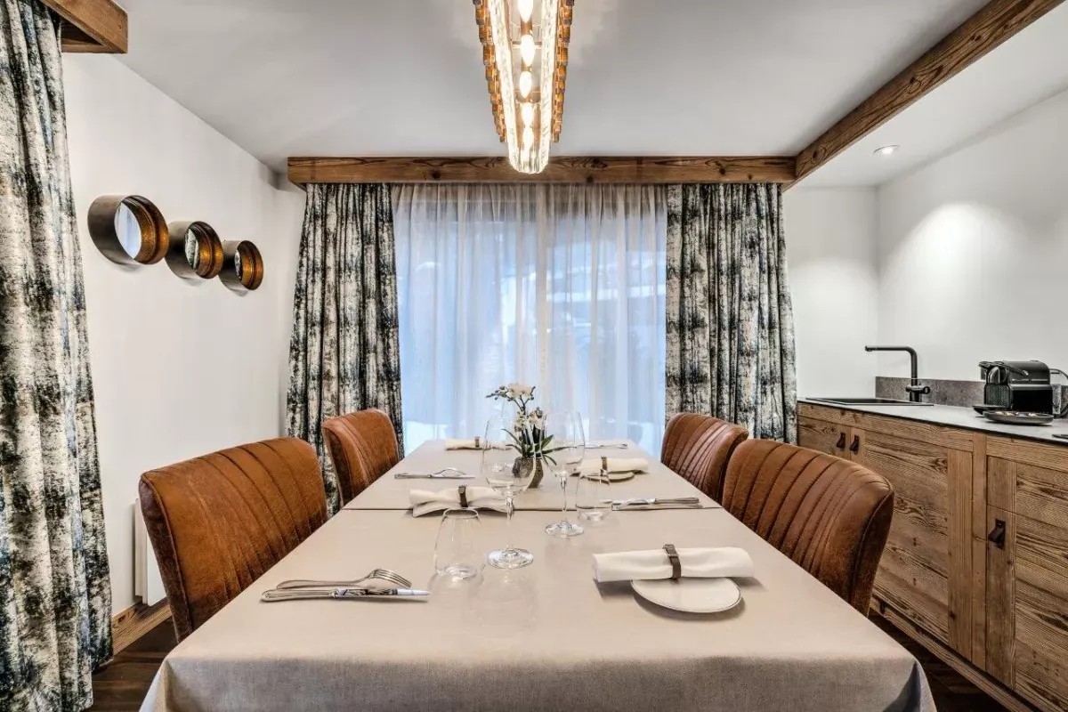 Three-bedroom apartment, photo 10