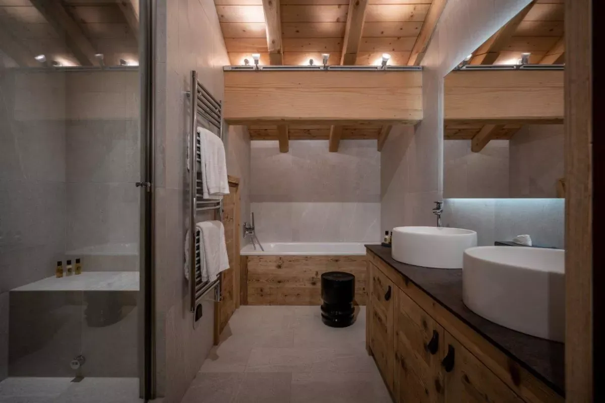 Two-bedroom Family suite, photo 15