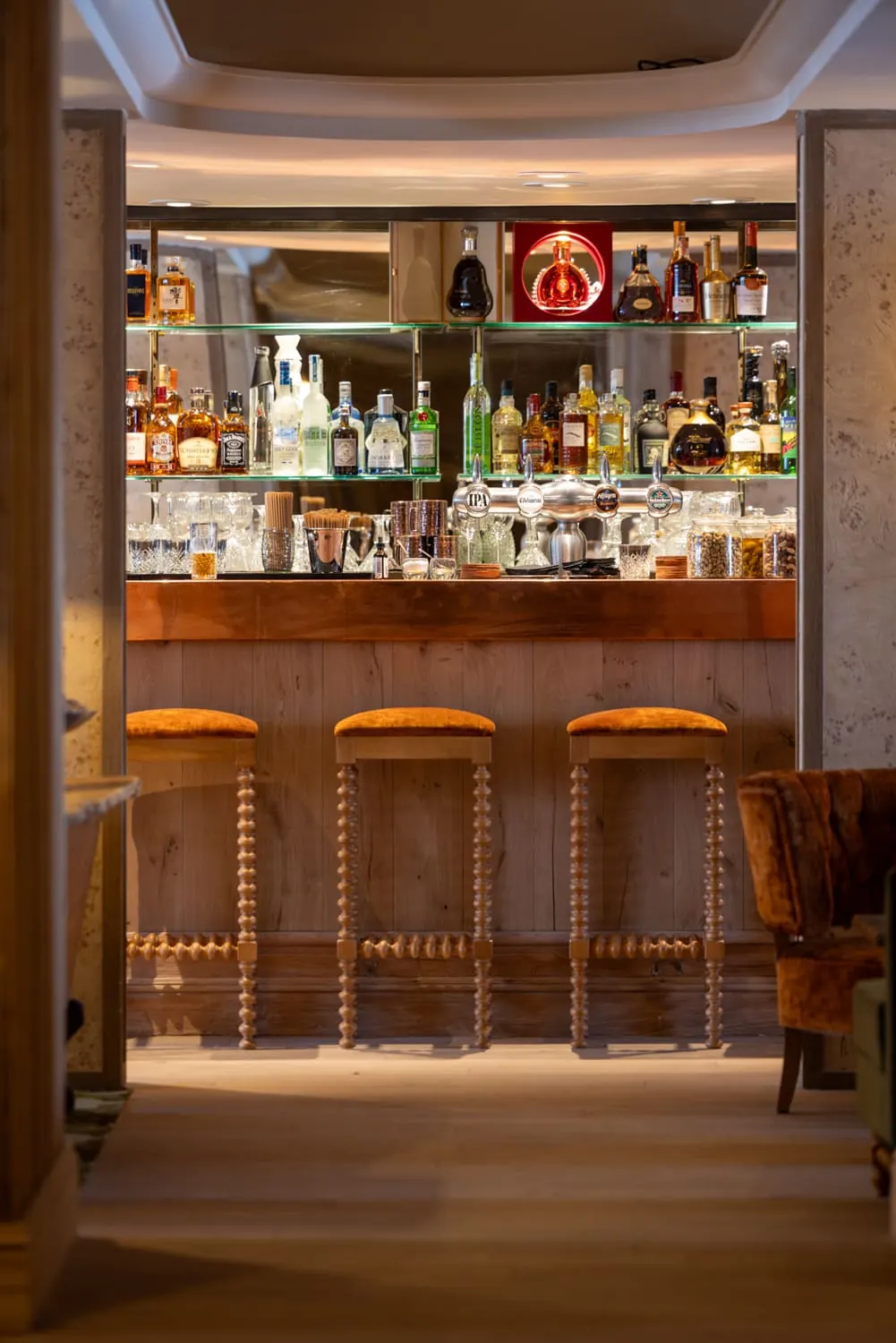 Alpes Hôtel du Pralong · Hotel bar