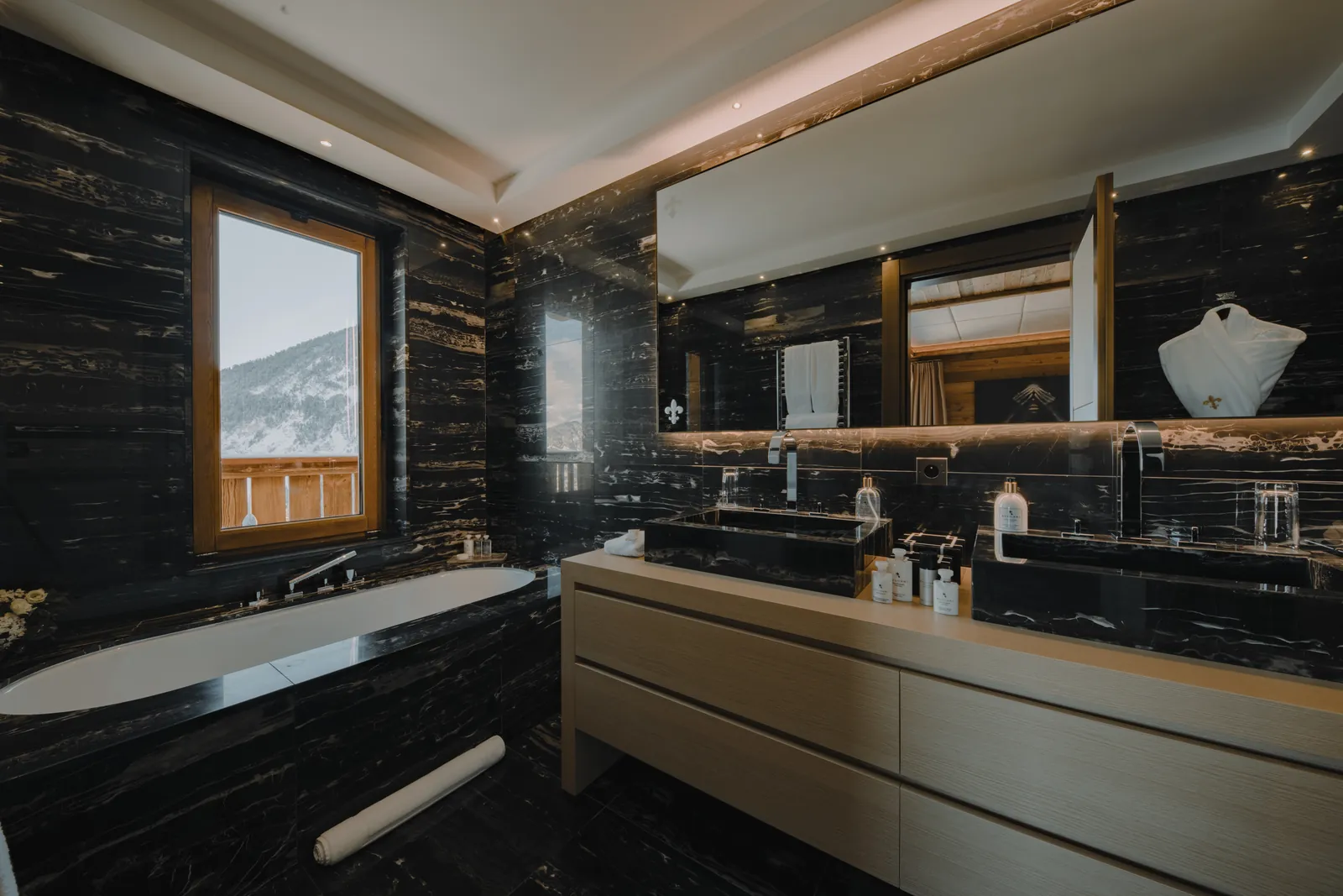 Three-Bedroom Chalets, photo 1